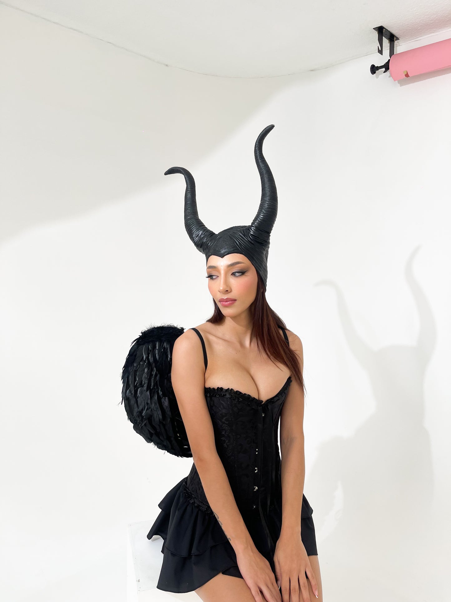 malefica cuernos realistas